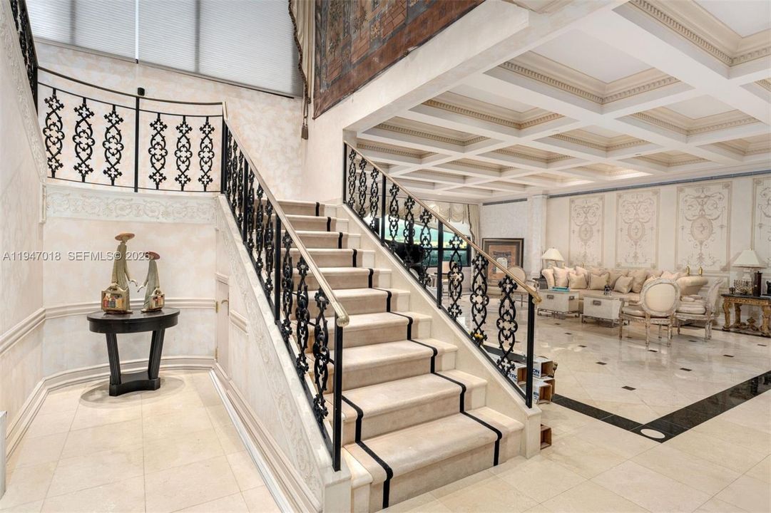 For Sale: $9,900,000 (5 beds, 8 baths, 8280 Square Feet)