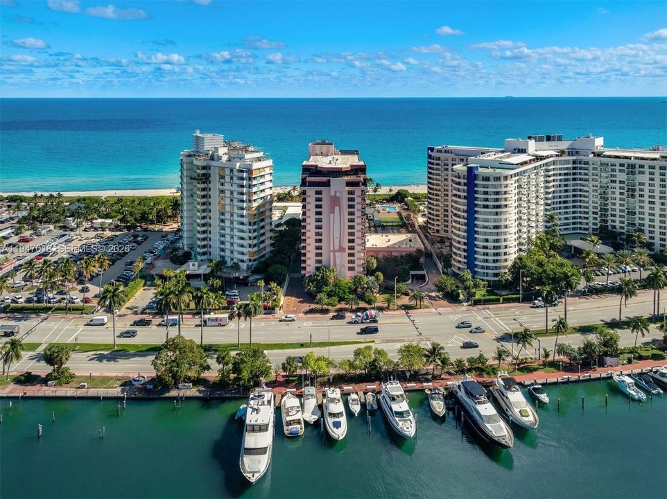For Sale: $9,900,000 (5 beds, 8 baths, 8280 Square Feet)