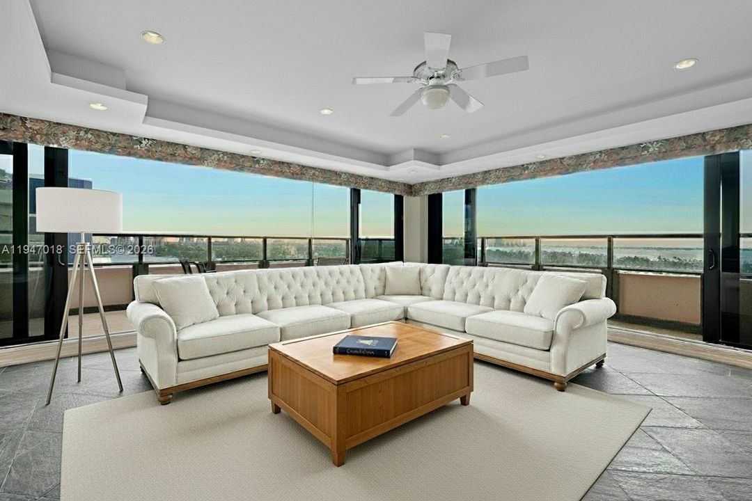 For Sale: $9,900,000 (5 beds, 8 baths, 8280 Square Feet)