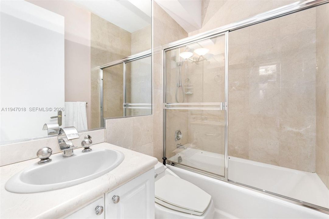 For Sale: $9,900,000 (5 beds, 8 baths, 8280 Square Feet)