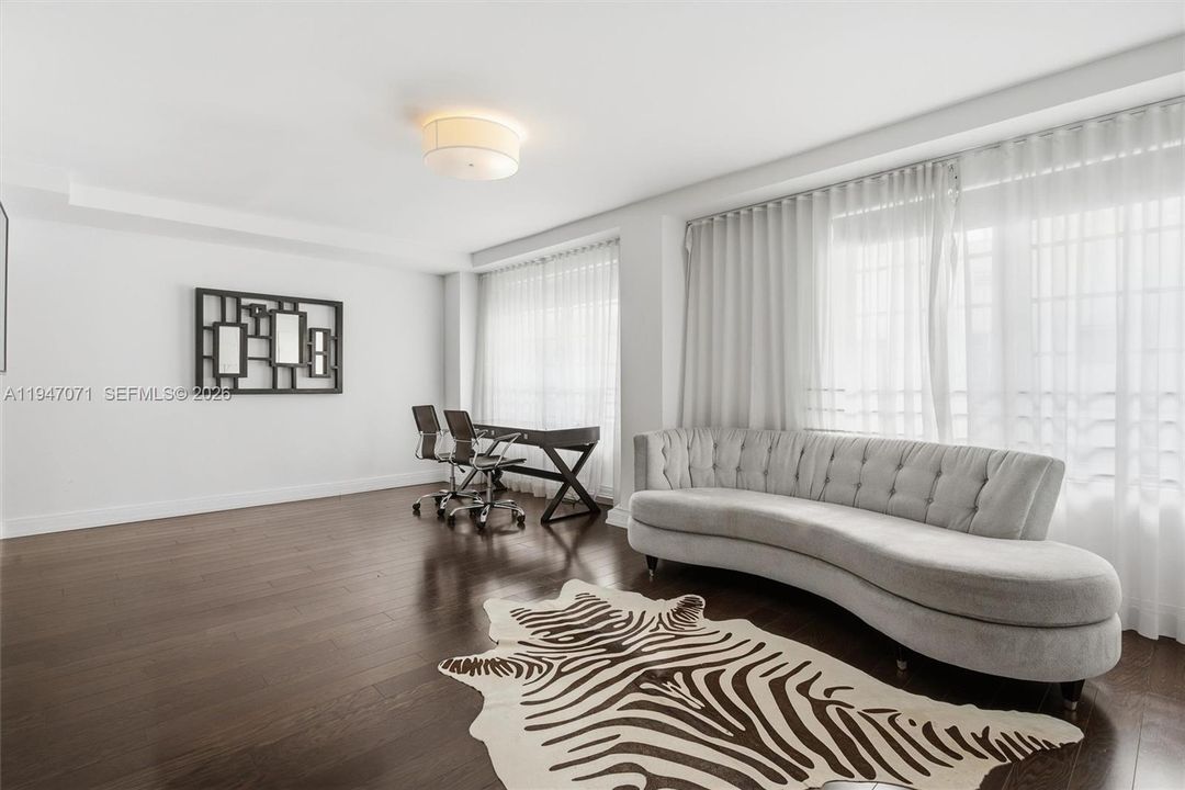 For Sale: $5,999,000 (4 beds, 4 baths, 2789 Square Feet)