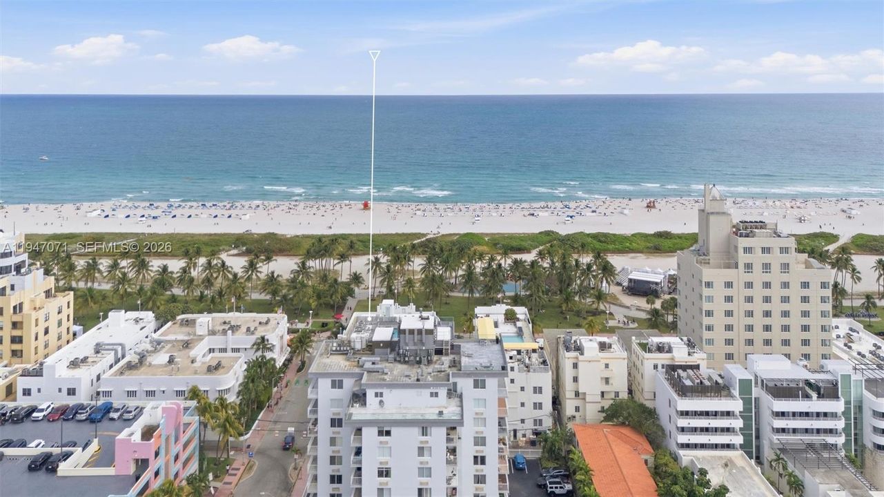 For Sale: $5,999,000 (4 beds, 4 baths, 2789 Square Feet)