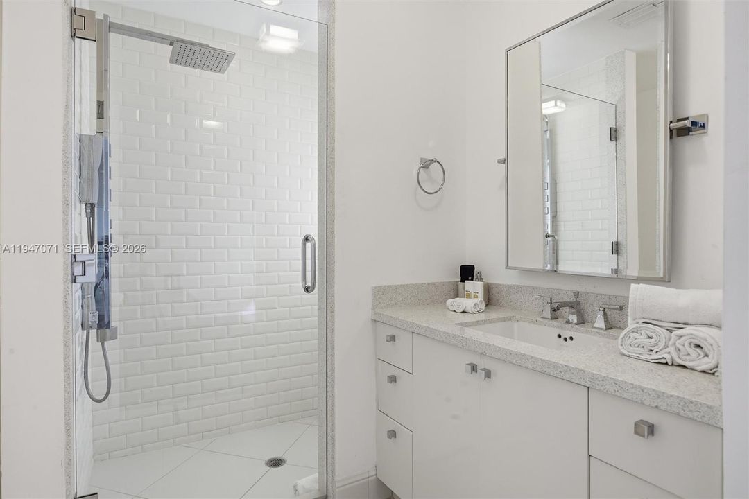 For Sale: $5,999,000 (4 beds, 4 baths, 2789 Square Feet)