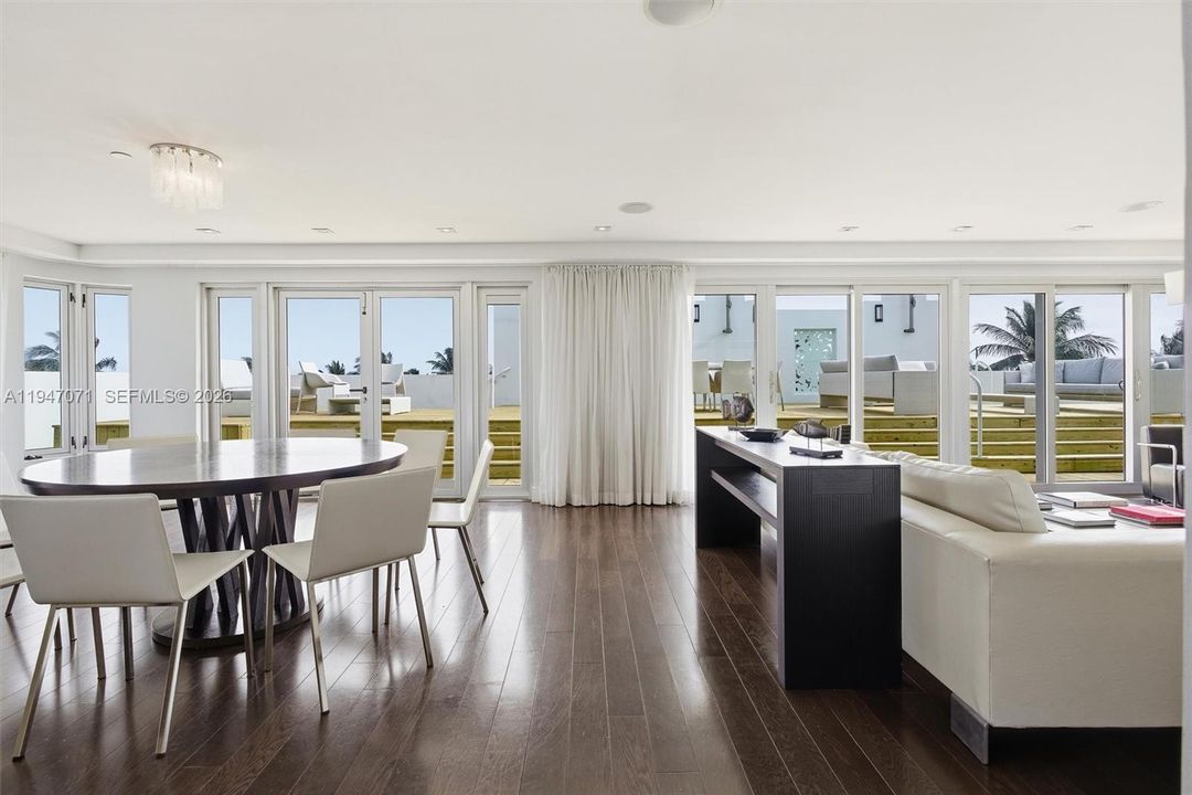 For Sale: $5,999,000 (4 beds, 4 baths, 2789 Square Feet)