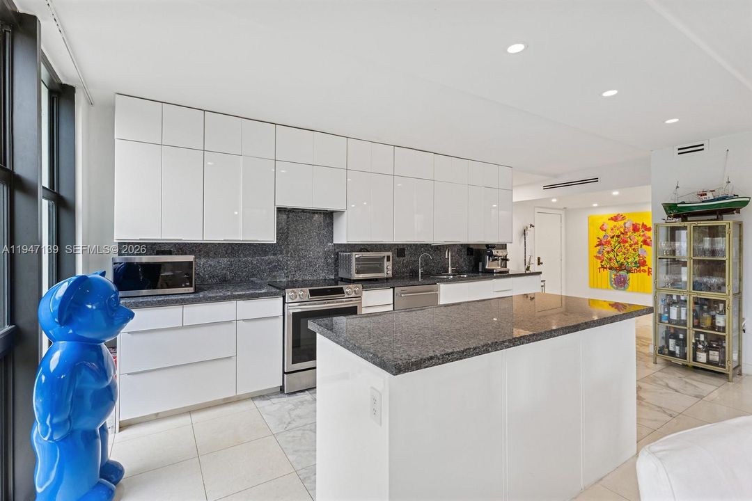 待售: $1,590,000 (3 贝兹, 3 浴室, 1782 平方英尺)