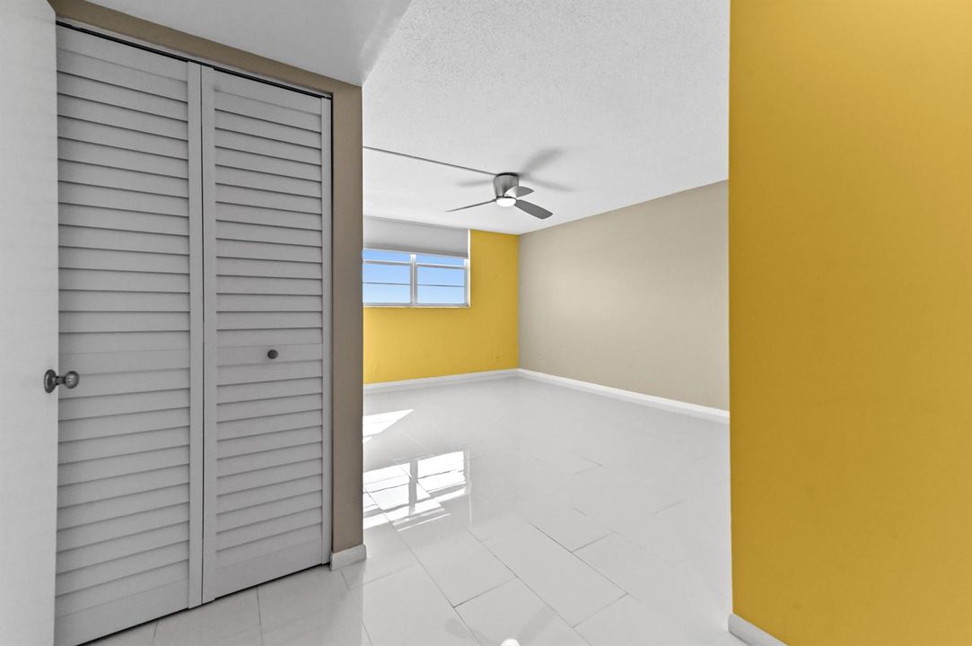 25 bedroom 03