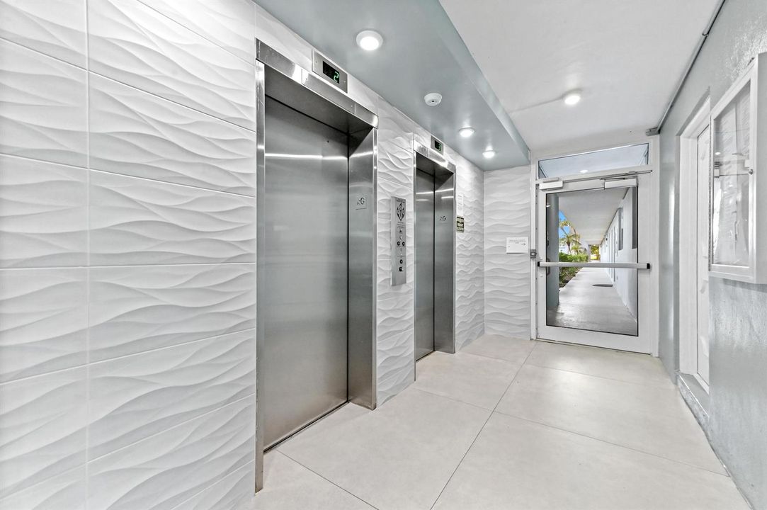 04 elevators 02