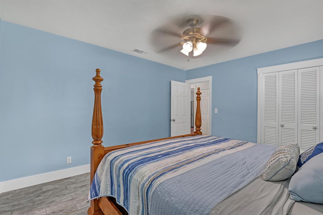 1890 SW 59th (17)