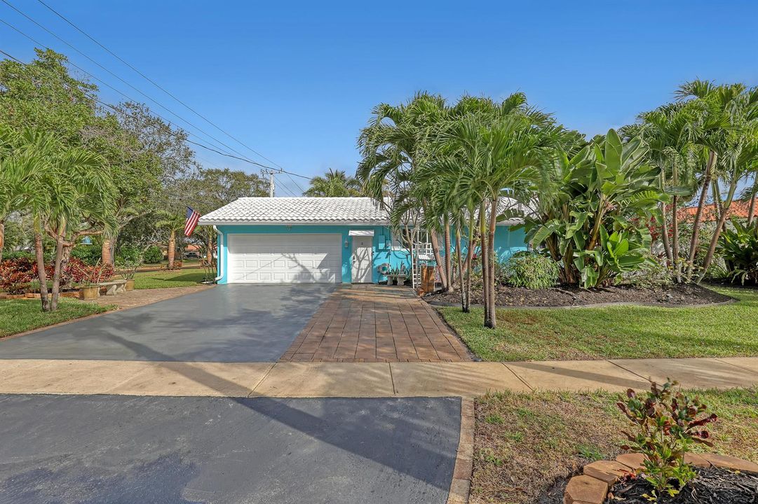 1890 SW 59th (1)