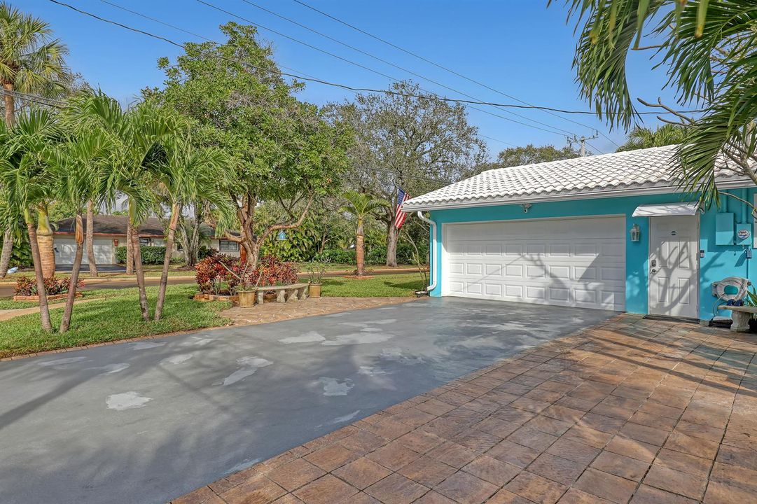 1890 SW 59th (33)