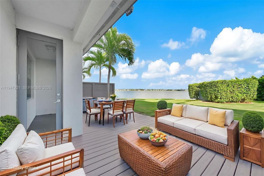 Recently Sold: $599,999 (3 beds, 2 baths, 1588 Square Feet)