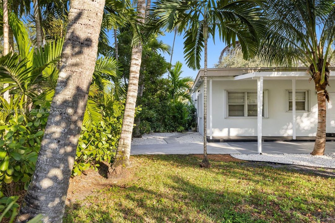 Side Street Access Large Fenced Corner lot
