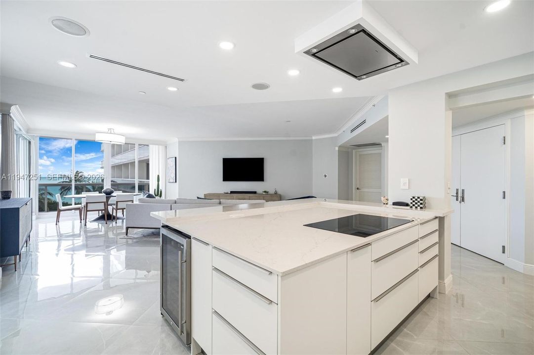 Activo con contrato: $2,500,000 (3 camas, 2 baños, 2210 Pies cuadrados)