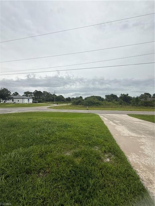 Recently Sold: $250,000 (3 beds, 2 baths, 1274 Square Feet)