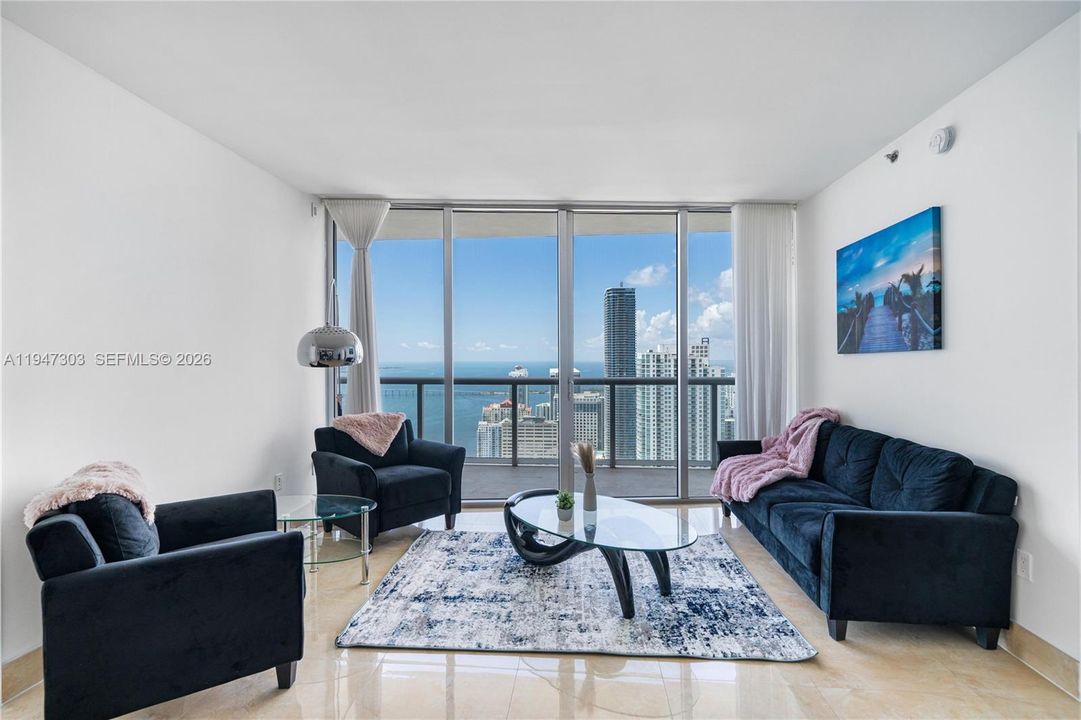 For Sale: $2,199,000 (3 beds, 3 baths, 2097 Square Feet)