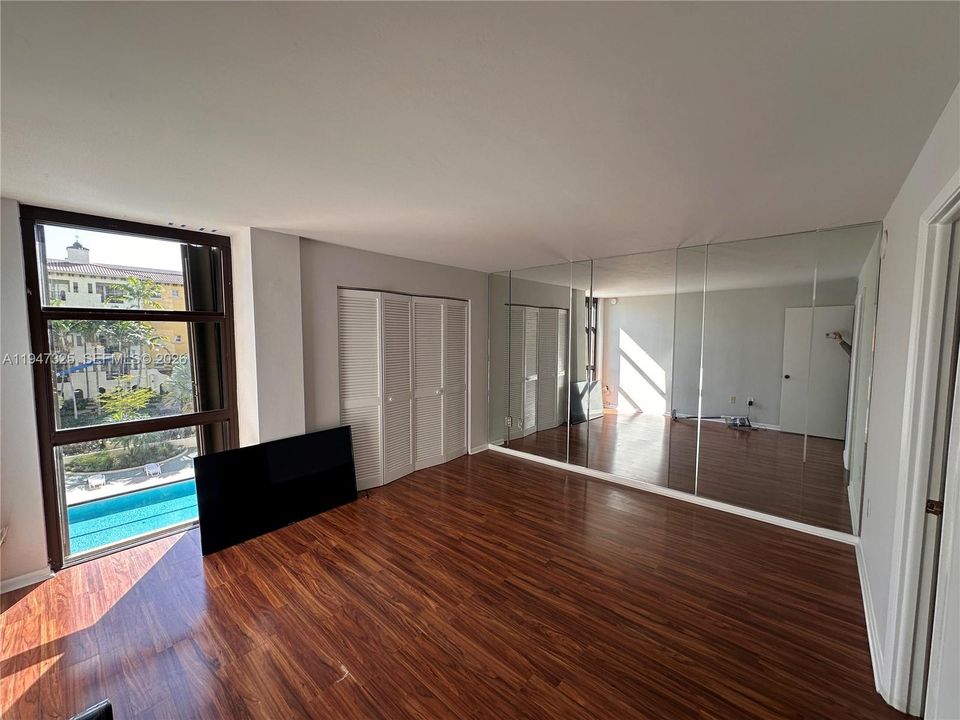 En Venta: $630,000 (2 camas, 2 baños, 1423 Pies cuadrados)