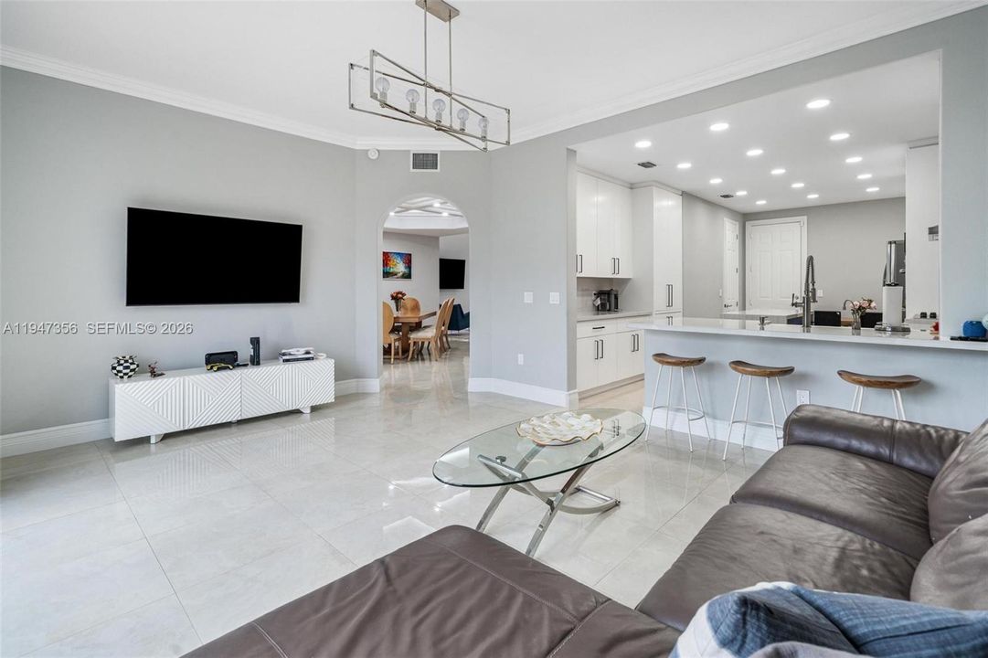 En Venta: $1,899,000 (4 camas, 4 baños, 3176 Pies cuadrados)