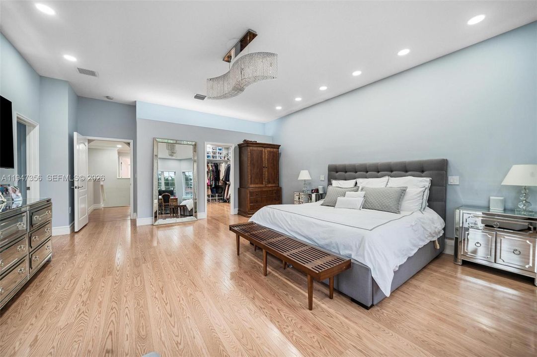 En Venta: $1,899,000 (4 camas, 4 baños, 3176 Pies cuadrados)