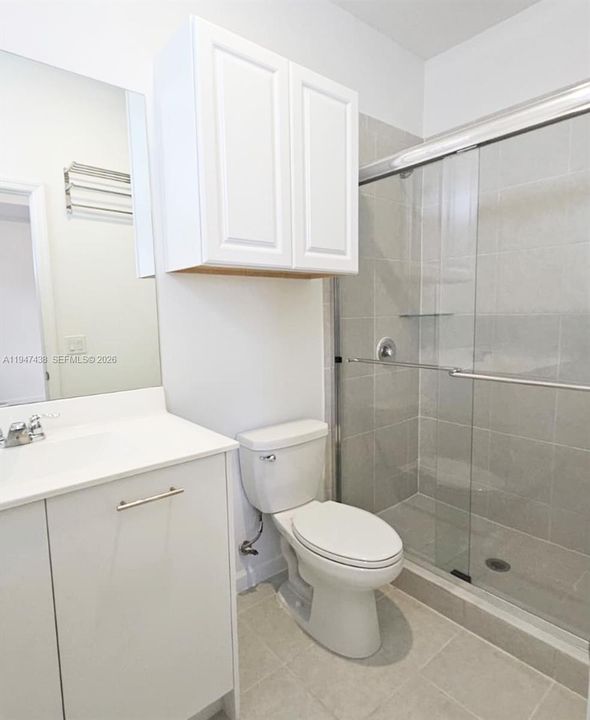 Recently Rented: $2,900 (3 beds, 2 baths, 1483 Square Feet)