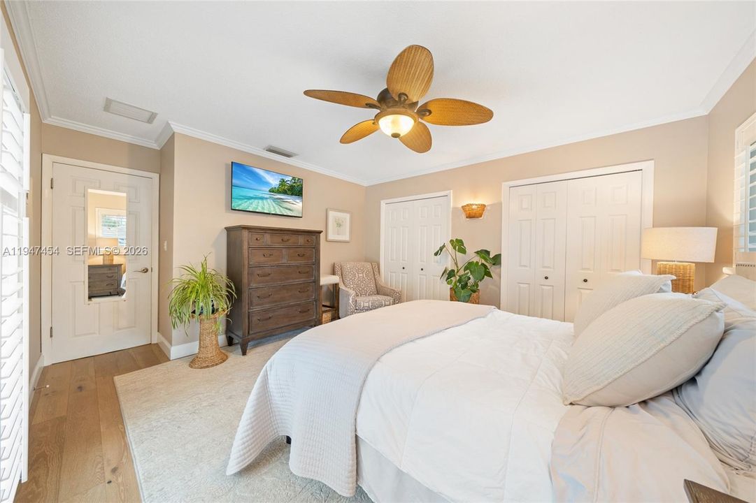 Vendido Recientemente: $1,750,000 (3 camas, 2 baños, 2032 Pies cuadrados)