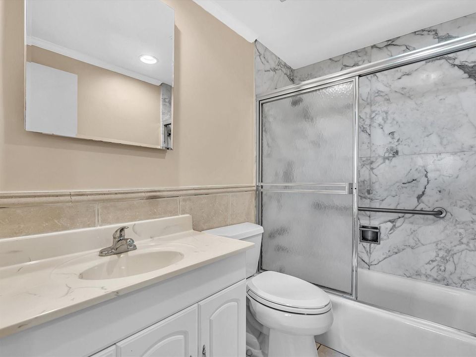 Carrara marble tile
