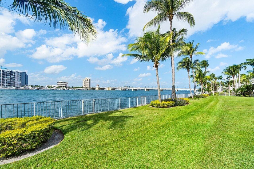 031-44CocoanutRow-B120-PalmBeach-FL-3348