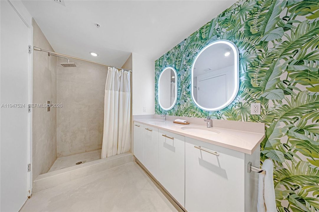 For Sale: $670,000 (2 beds, 2 baths, 1146 Square Feet)
