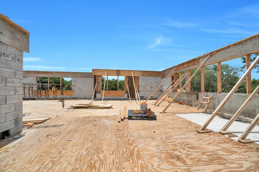 На продажу: $6,495,900 (6 спален, 6 ванн, 0 Квадратных фут)