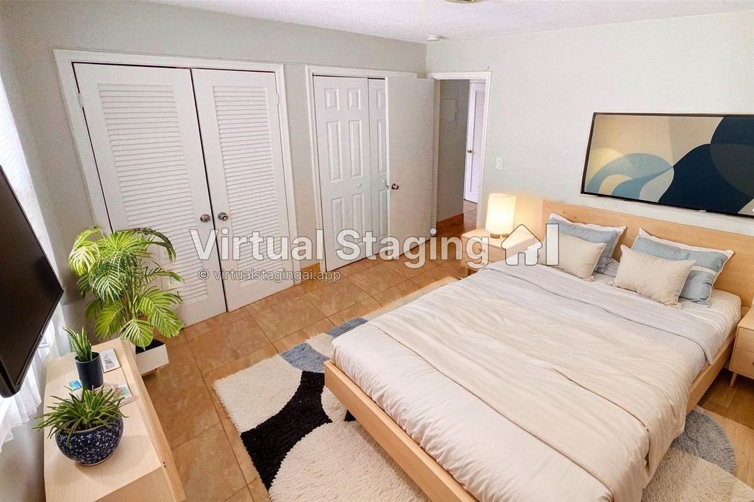 Virtually staged