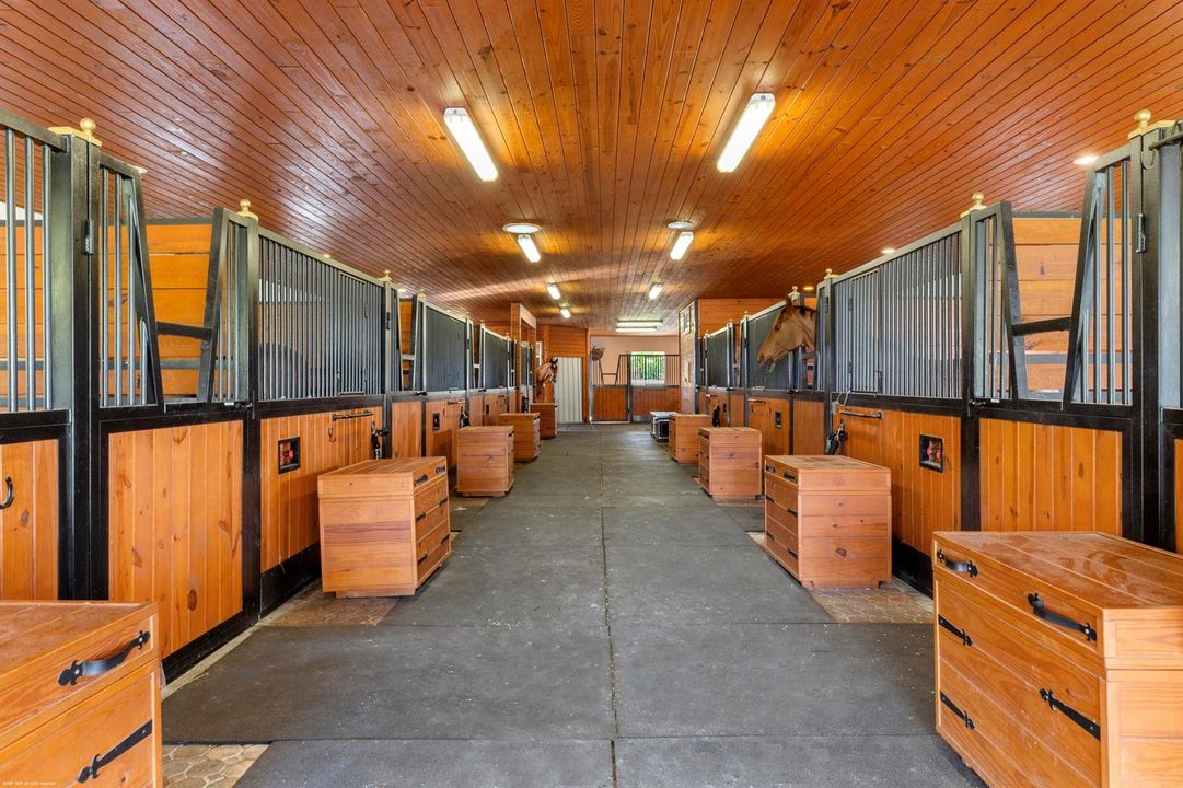 Center Aisle