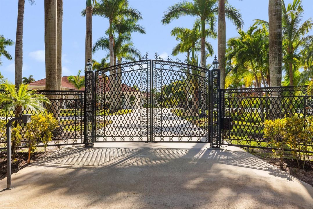 Entry Gate