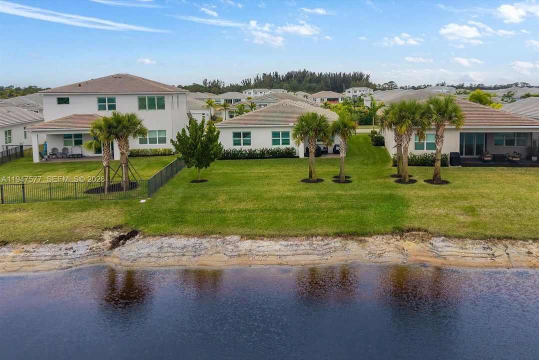 En Venta: $529,900 (3 camas, 2 baños, 1904 Pies cuadrados)