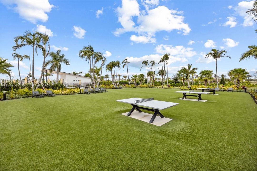 En Venta: $529,900 (3 camas, 2 baños, 1904 Pies cuadrados)