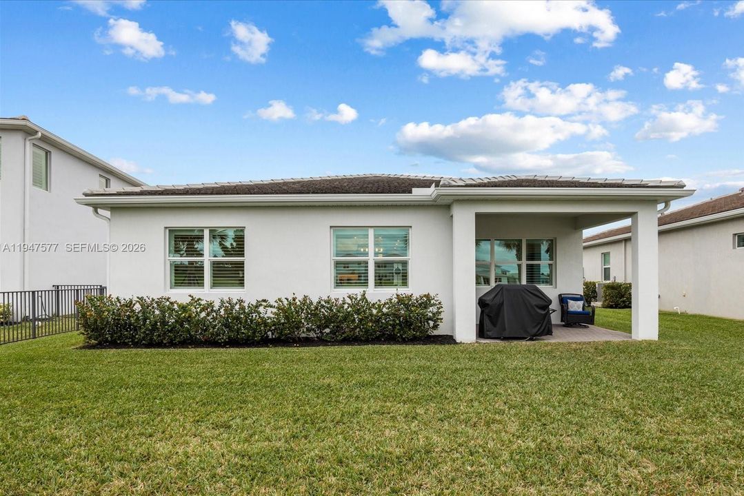 En Venta: $529,900 (3 camas, 2 baños, 1904 Pies cuadrados)