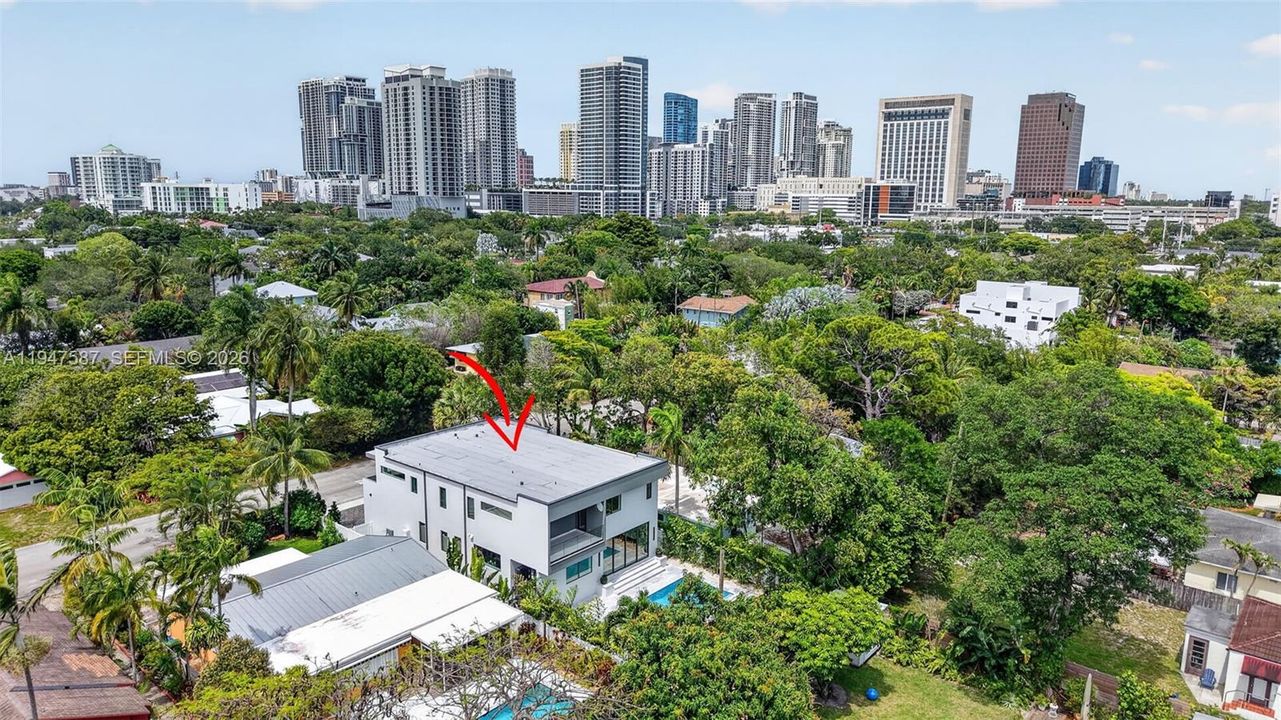 На продажу: $2,499,000 (4 спален, 4 ванн, 3347 Квадратных фут)