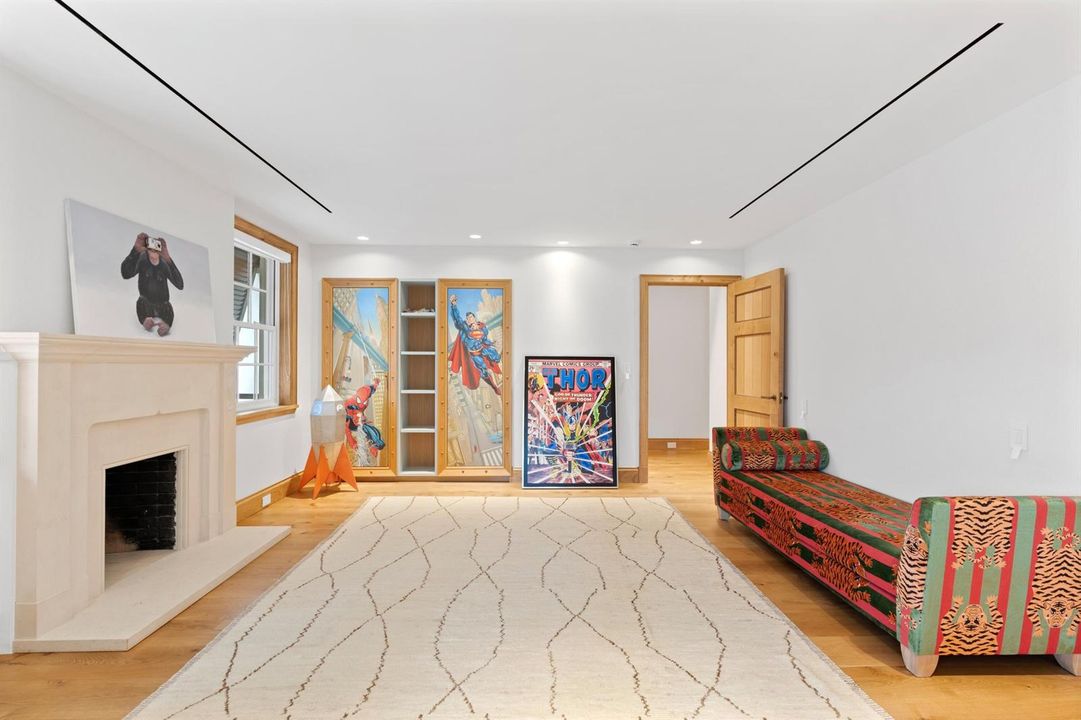 Guest Room 2