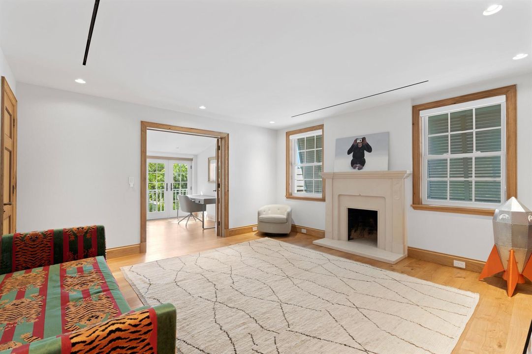 Guest Room 2