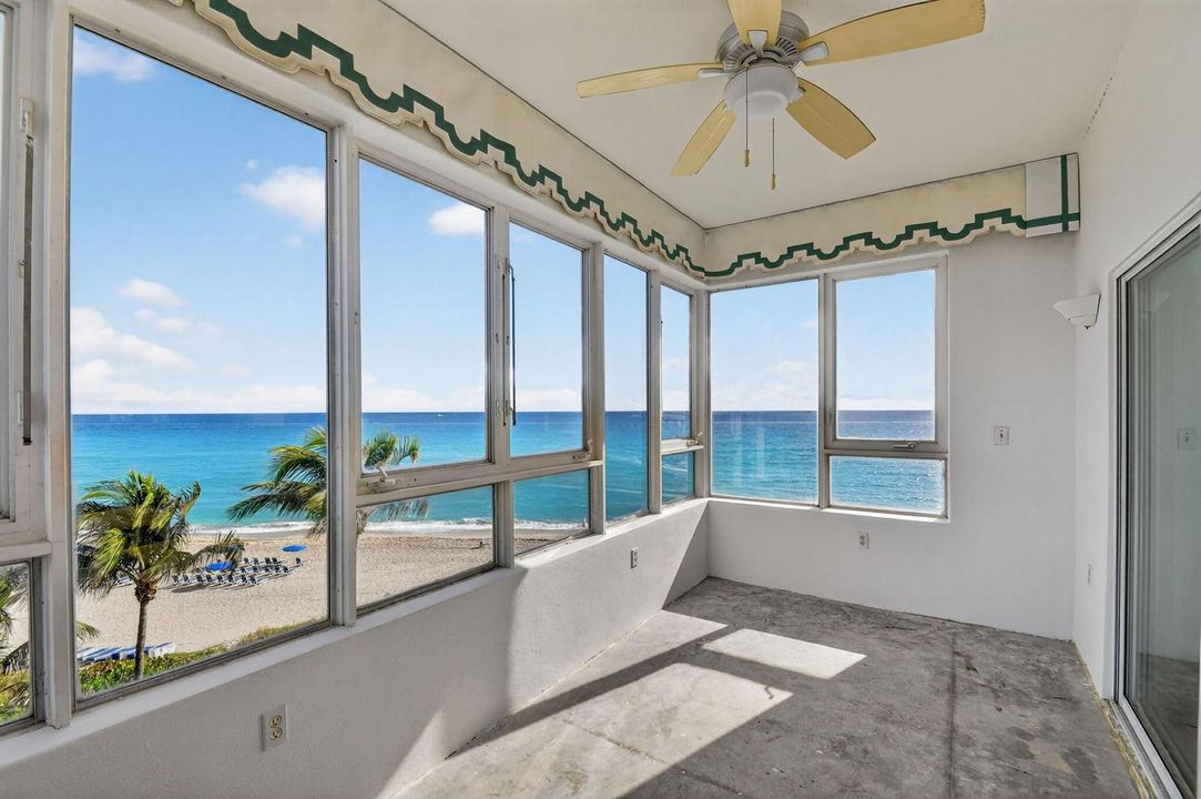 PENTHOUSE -14