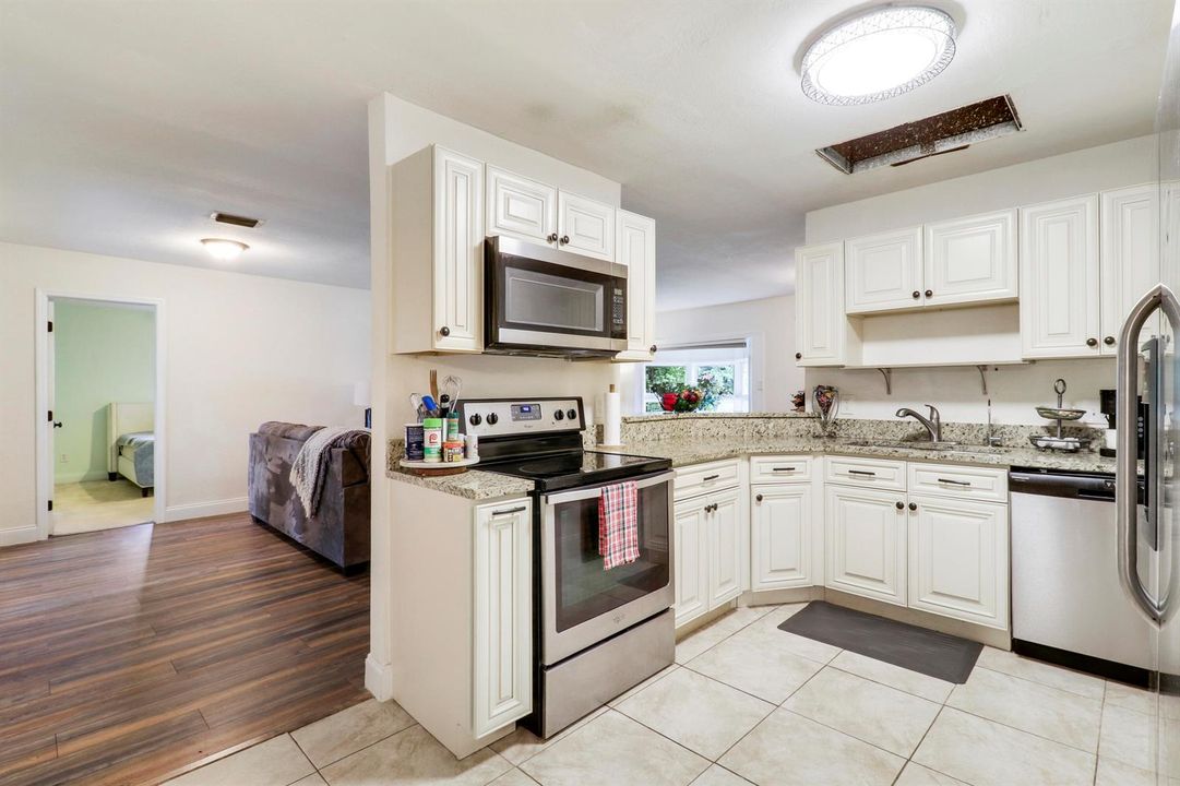 Kitchen 3