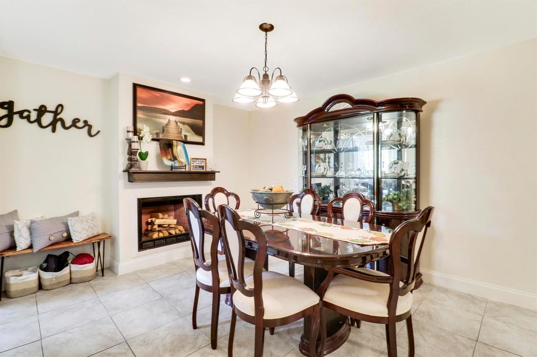 Dining Room w Fireplace