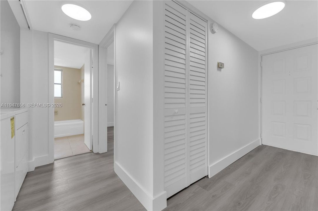 En Venta: $219,500 (2 camas, 2 baños, 832 Pies cuadrados)