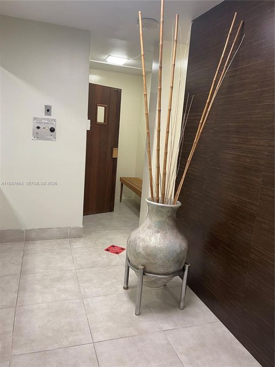 На продажу: $242,000 (2 спален, 2 ванн, 1096 Квадратных фут)
