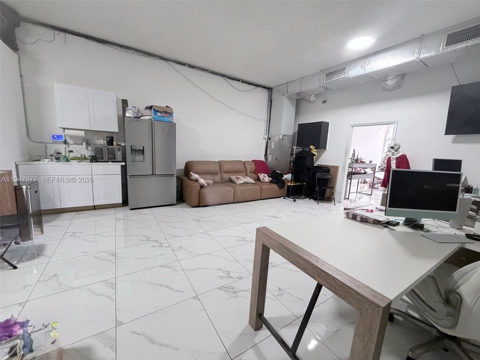 Recently Rented: $3,400 (0 beds, 0 baths, 0 Square Feet)