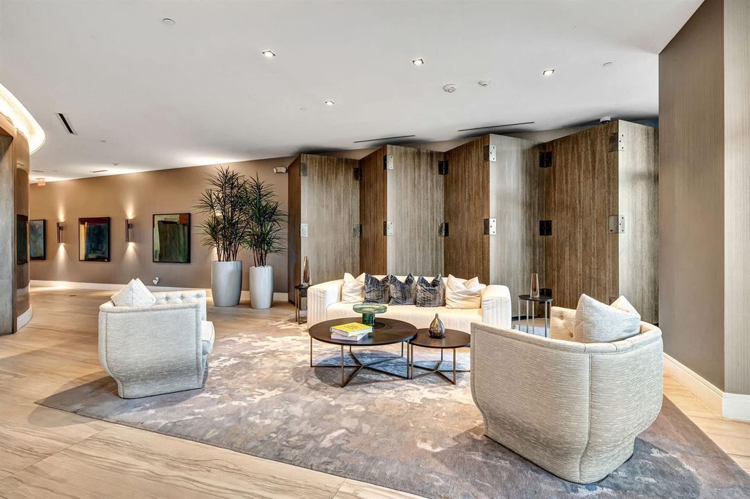 UNIT 1201 LOBBY (2)