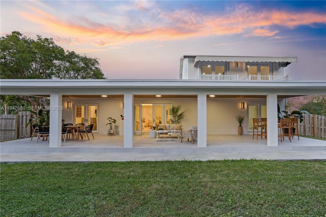For Sale: $1,475,000 (5 beds, 4 baths, 3045 Square Feet)