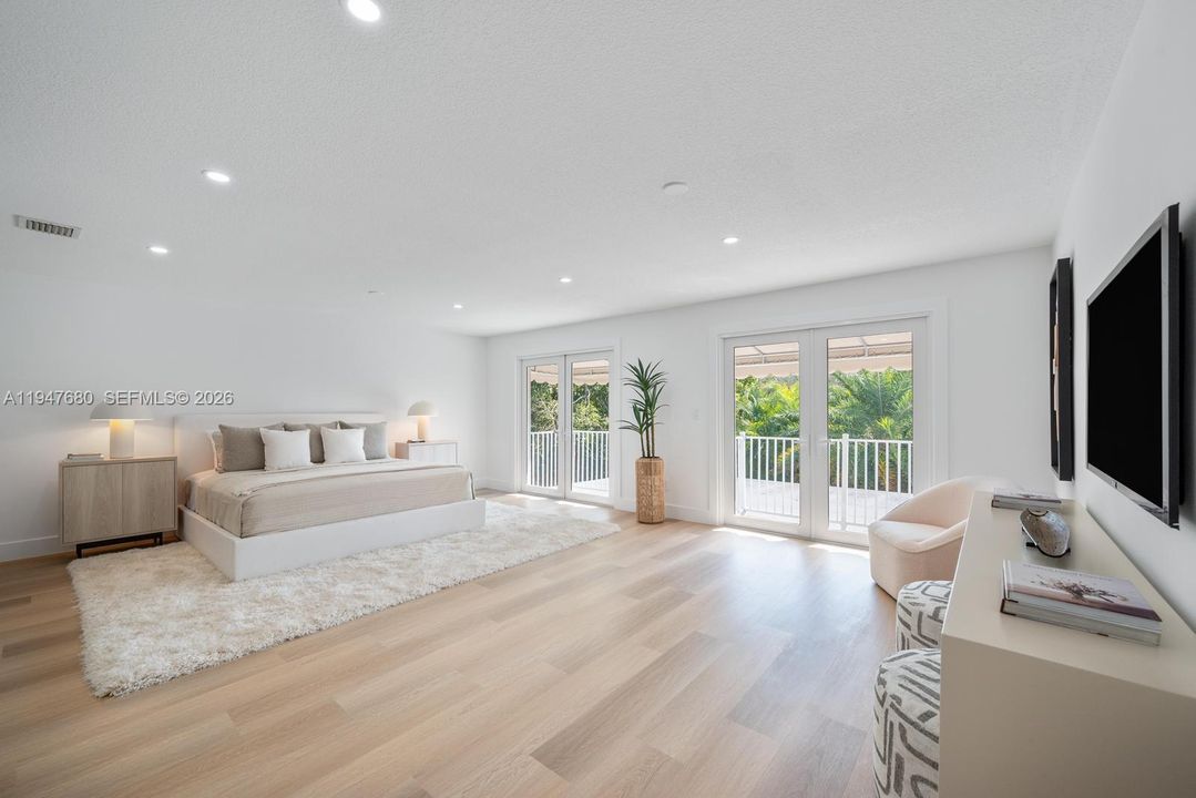 For Sale: $1,475,000 (5 beds, 4 baths, 3045 Square Feet)