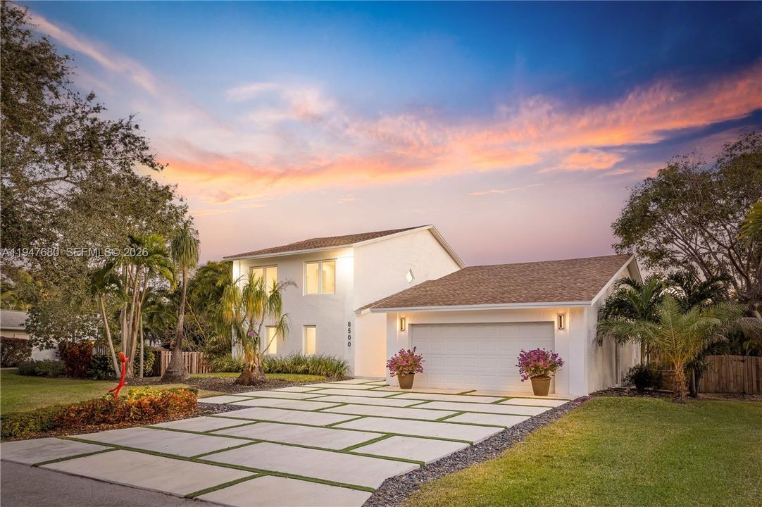 For Sale: $1,475,000 (5 beds, 4 baths, 3045 Square Feet)