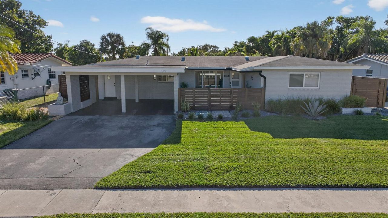 1530 W River Dr, Margate