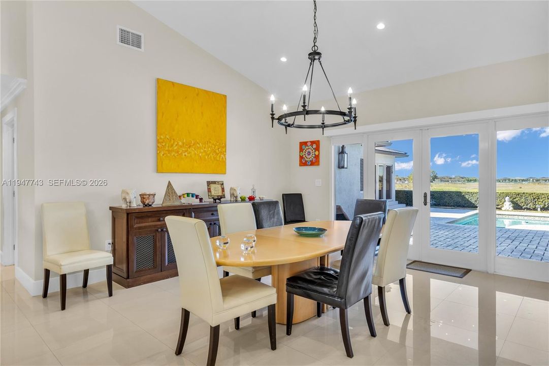 Recently Sold: $1,695,000 (5 beds, 3 baths, 3447 Square Feet)
