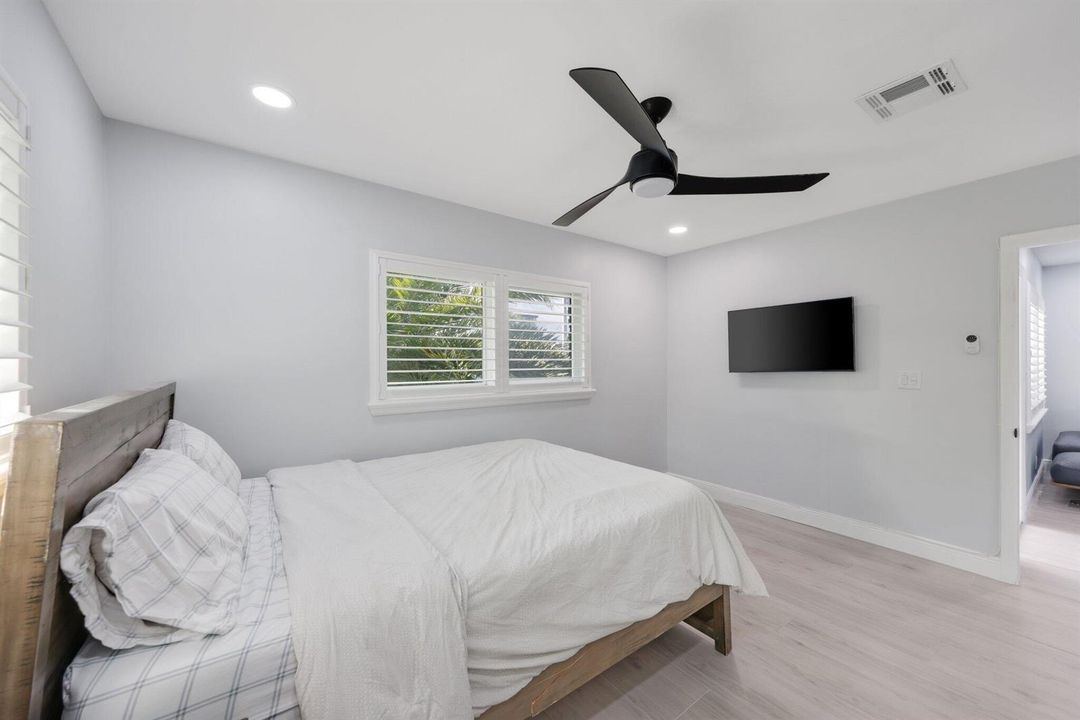 833 Southeast 22nd Ave - 32.jpg-SMALL